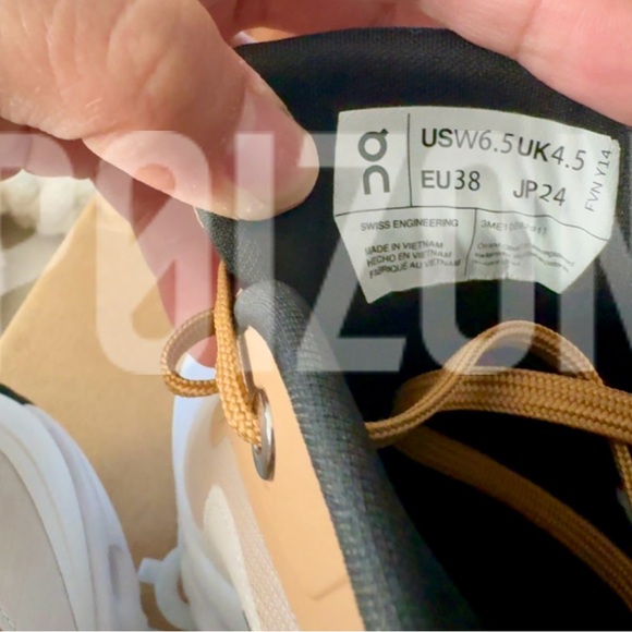 NIB LOEWE x On Cloud Cloudtilt 2.0 - Picture 5 of 8